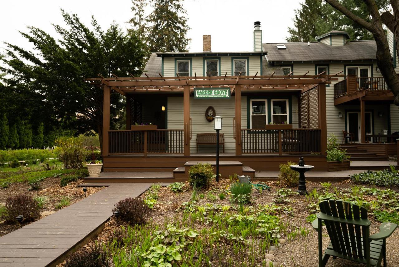 Garden Grove Inn Bed And Breakfast Union Pier Luaran gambar